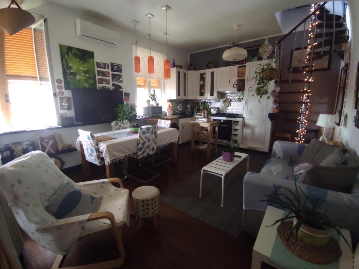 Happy House In N.010025-lt-2727 Apartment Genoa